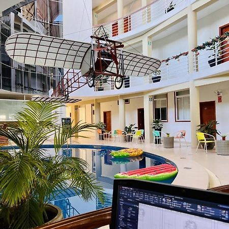 Vuelo 78 Hotel 塔拉波托 外观 照片