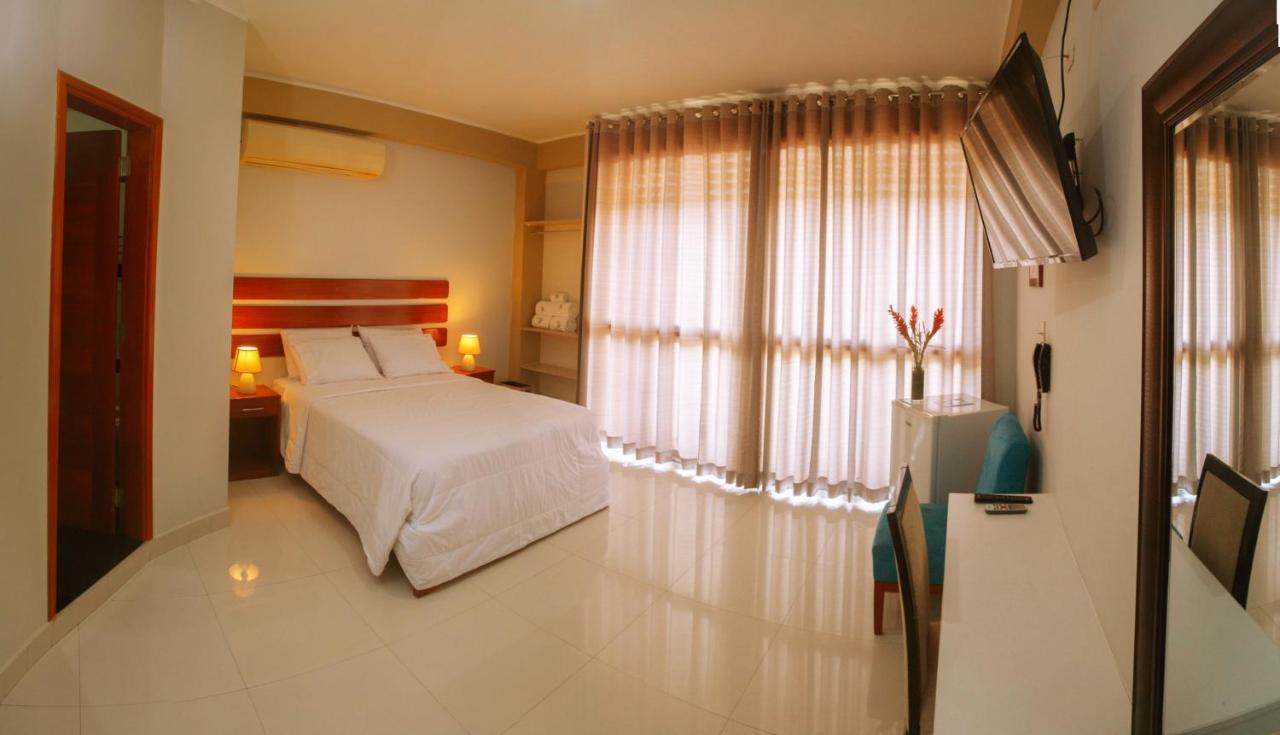 Vuelo 78 Hotel 塔拉波托 外观 照片