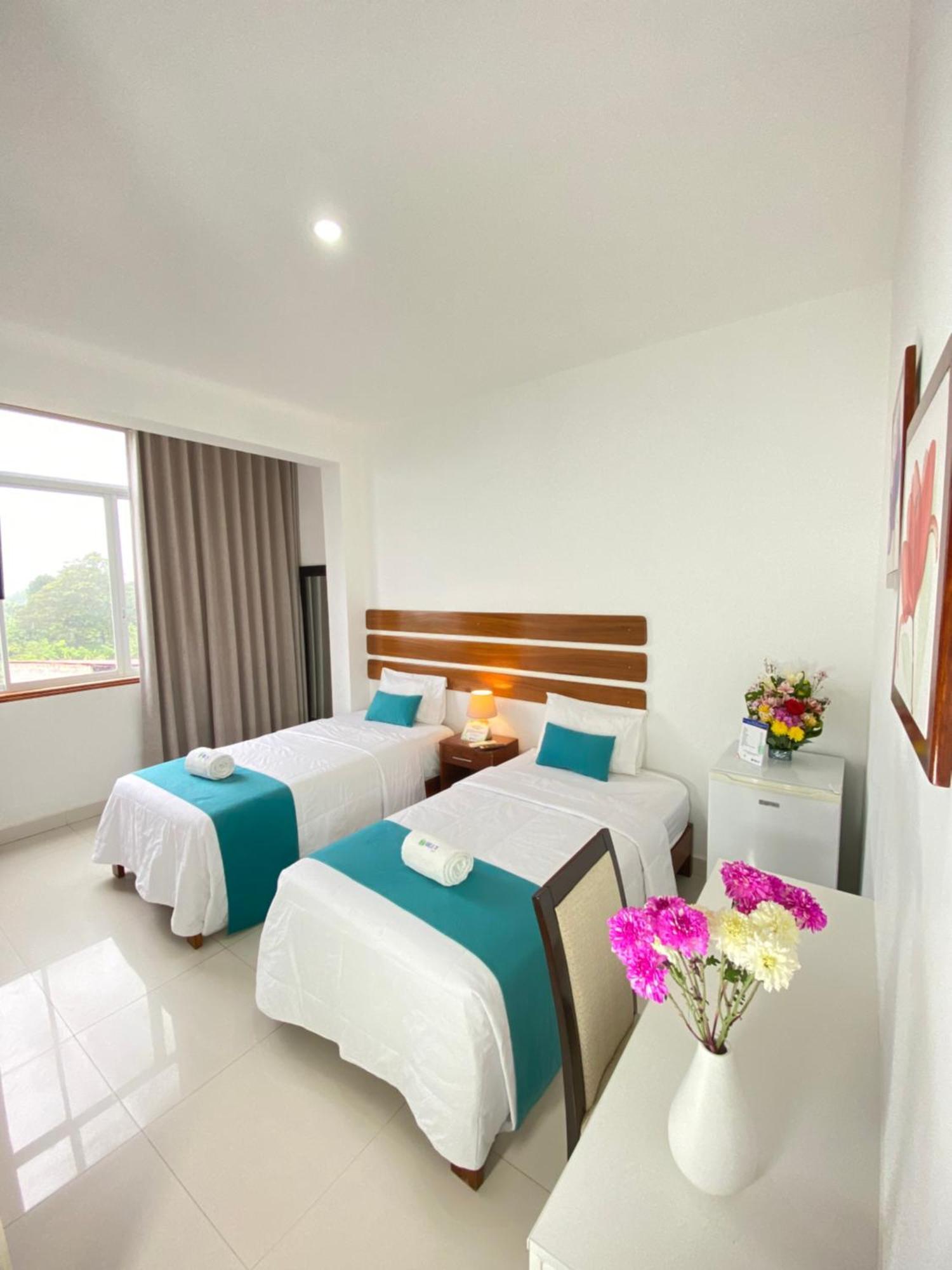 Vuelo 78 Hotel 塔拉波托 外观 照片