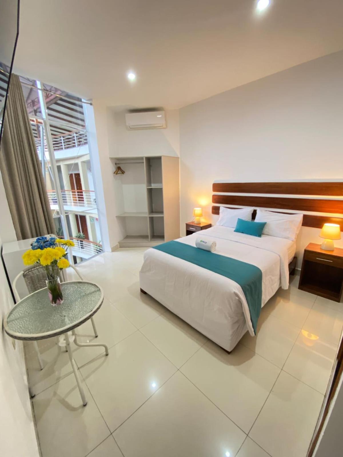 Vuelo 78 Hotel 塔拉波托 外观 照片